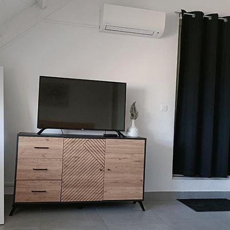 Friendly Beach House Baie Nettle Bagian luar foto
