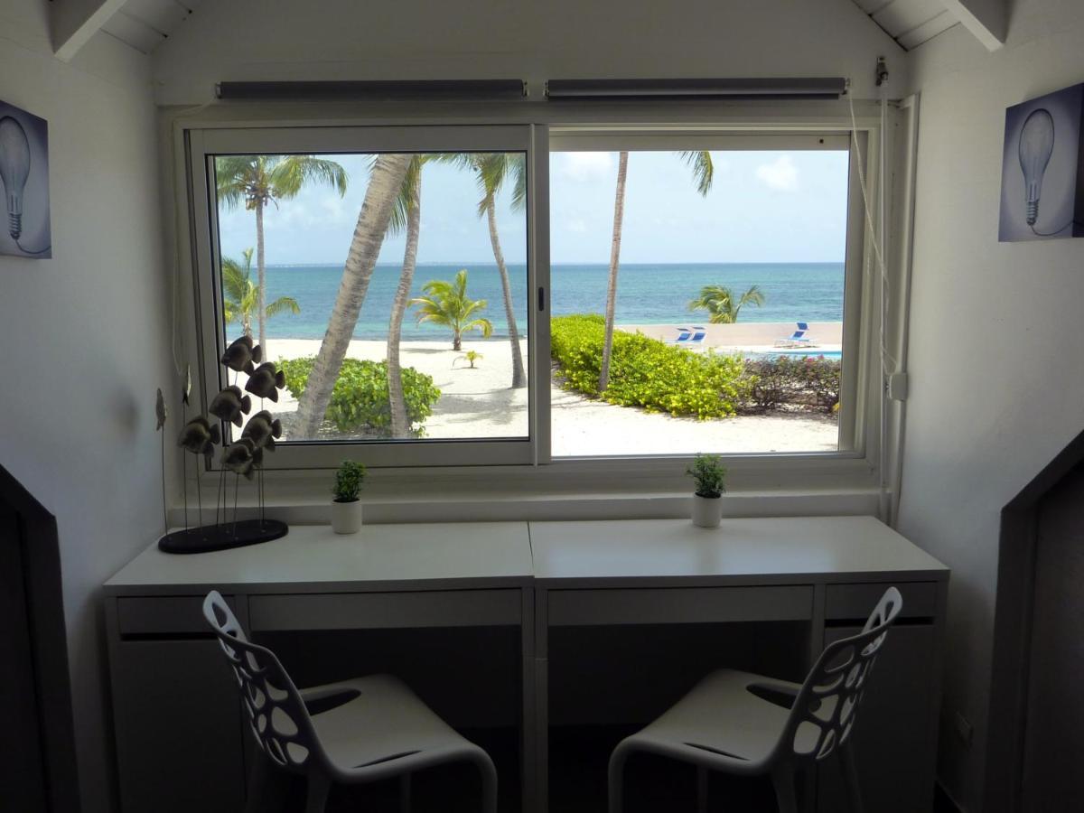 Friendly Beach House Baie Nettle Bagian luar foto